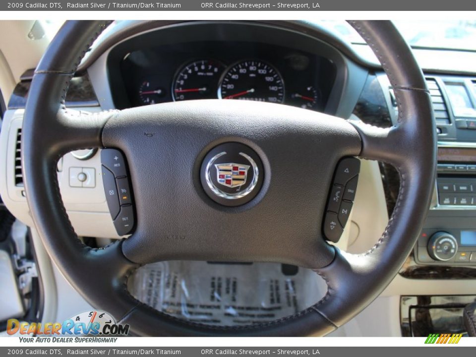 2009 Cadillac DTS  Steering Wheel Photo #15