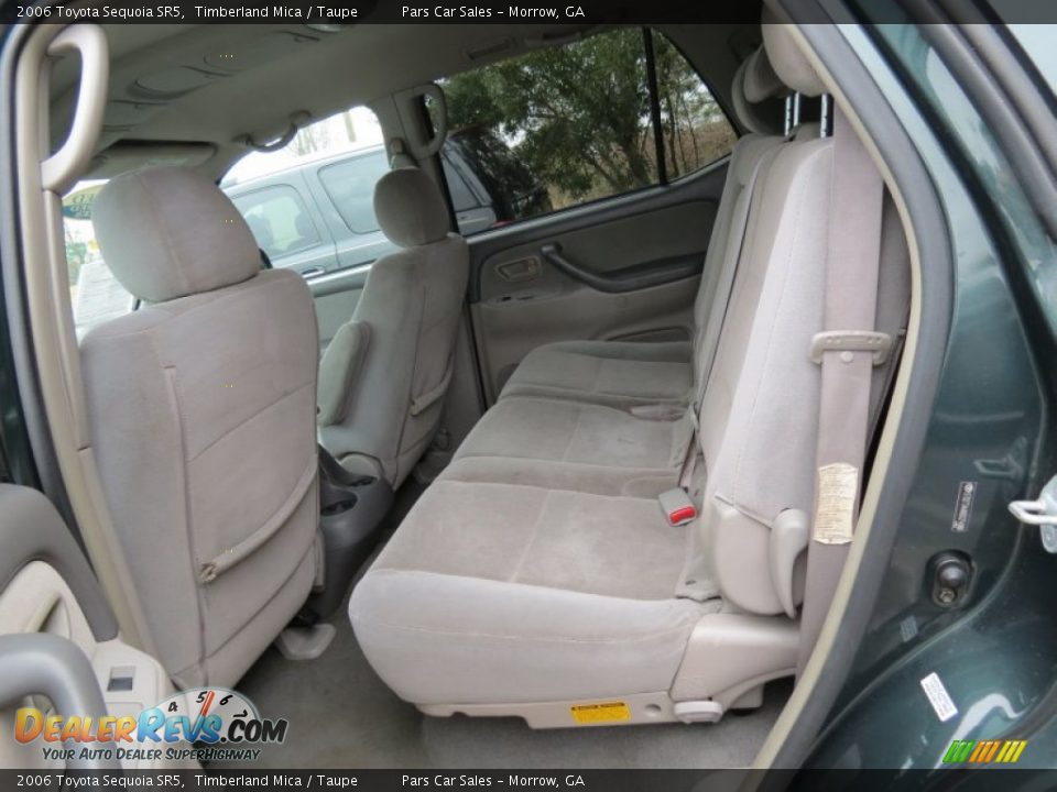 Rear Seat of 2006 Toyota Sequoia SR5 Photo #8
