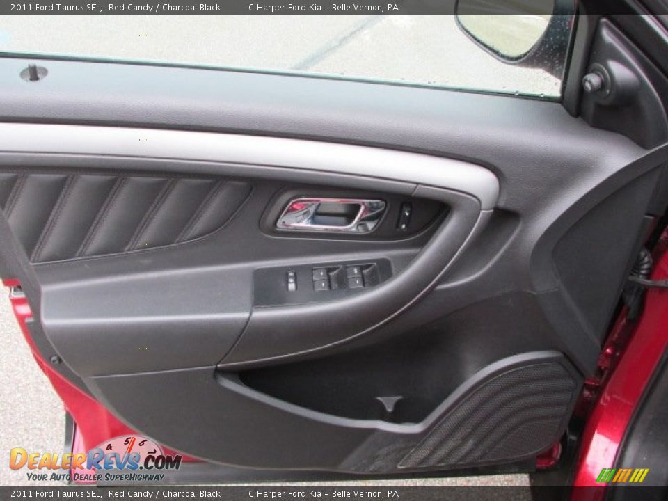 Door Panel of 2011 Ford Taurus SEL Photo #12