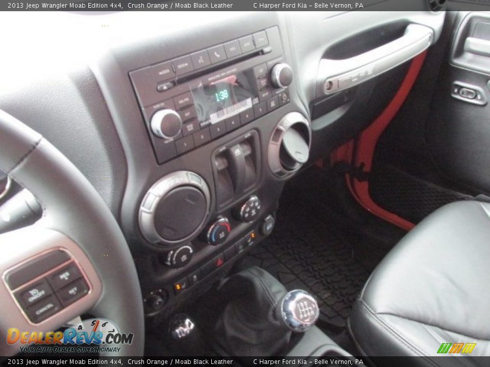 Controls of 2013 Jeep Wrangler Moab Edition 4x4 Photo #16
