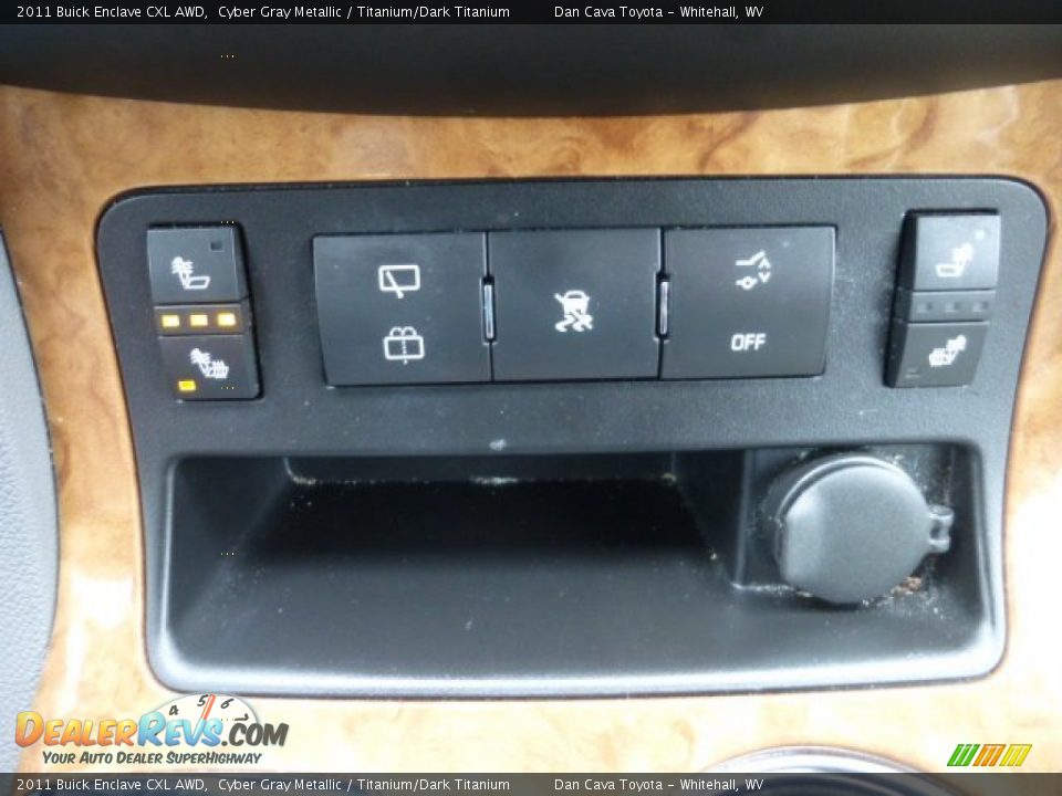 Controls of 2011 Buick Enclave CXL AWD Photo #13