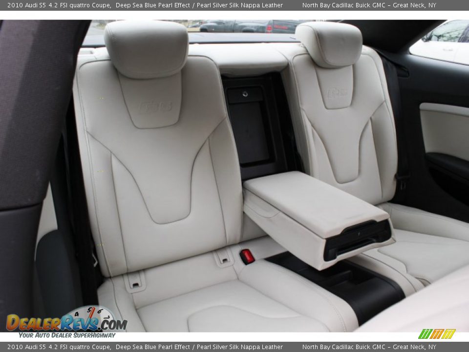 Rear Seat of 2010 Audi S5 4.2 FSI quattro Coupe Photo #12