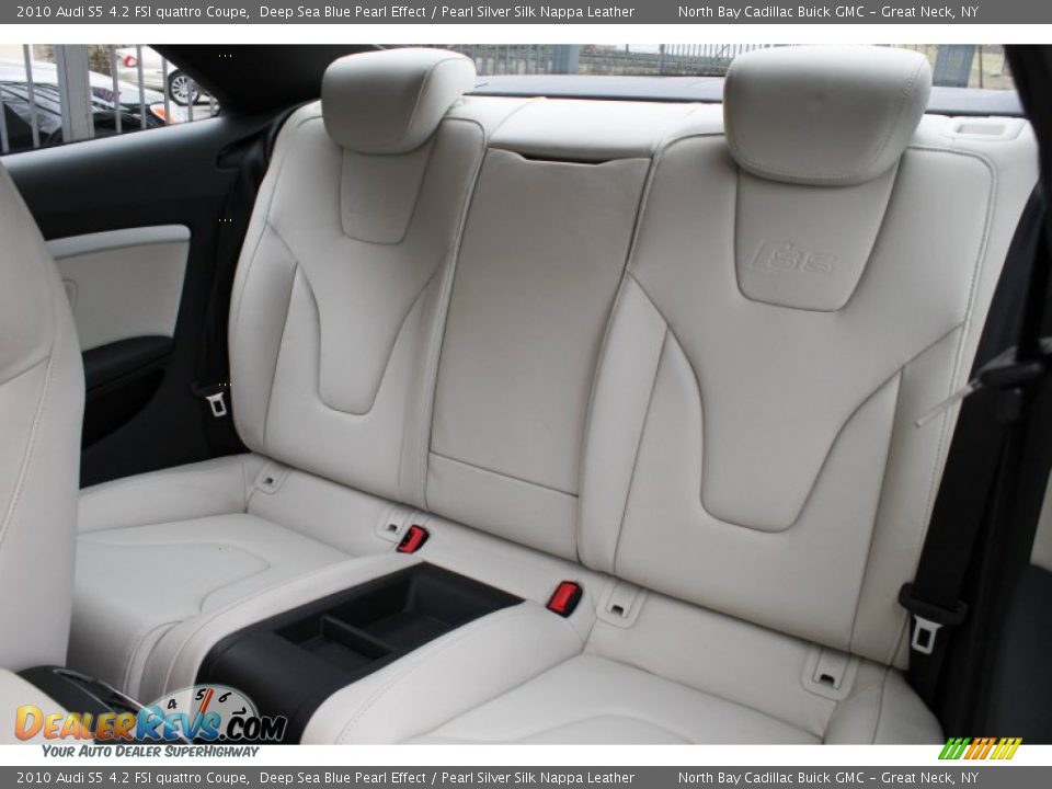 Rear Seat of 2010 Audi S5 4.2 FSI quattro Coupe Photo #16