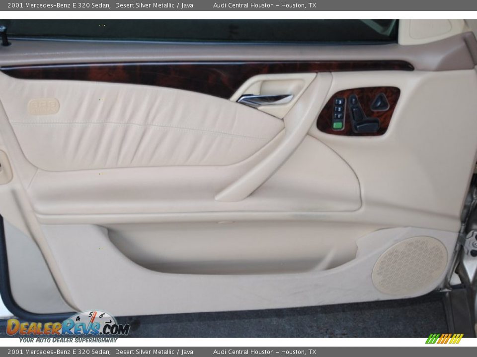 2001 Mercedes-Benz E 320 Sedan Desert Silver Metallic / Java Photo #10