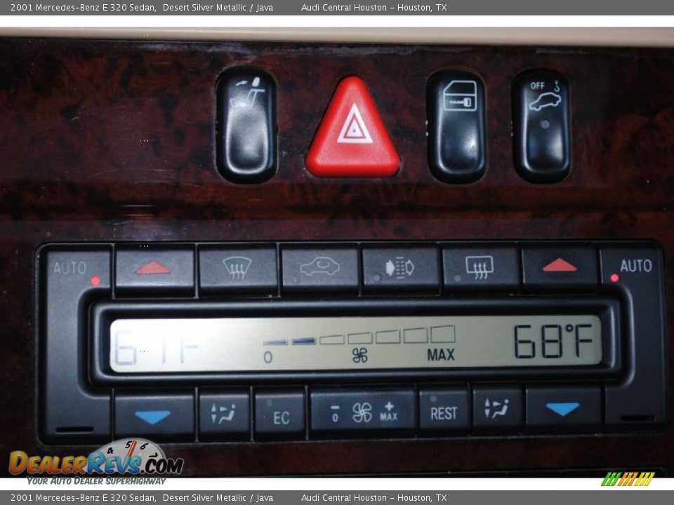 2001 Mercedes-Benz E 320 Sedan Desert Silver Metallic / Java Photo #19