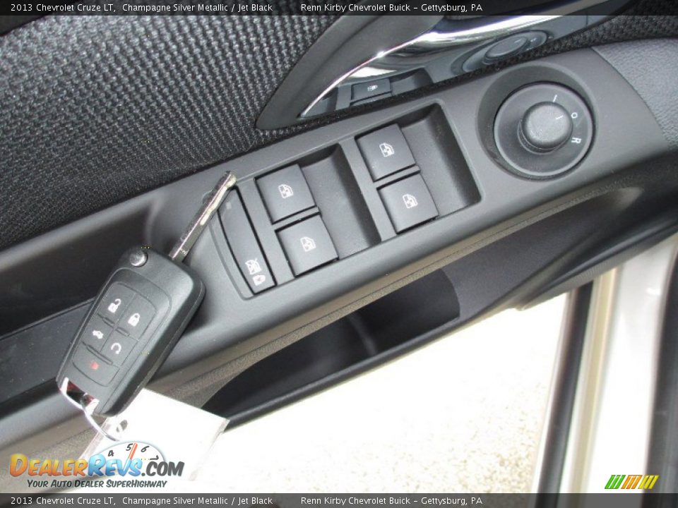 2013 Chevrolet Cruze LT Champagne Silver Metallic / Jet Black Photo #5