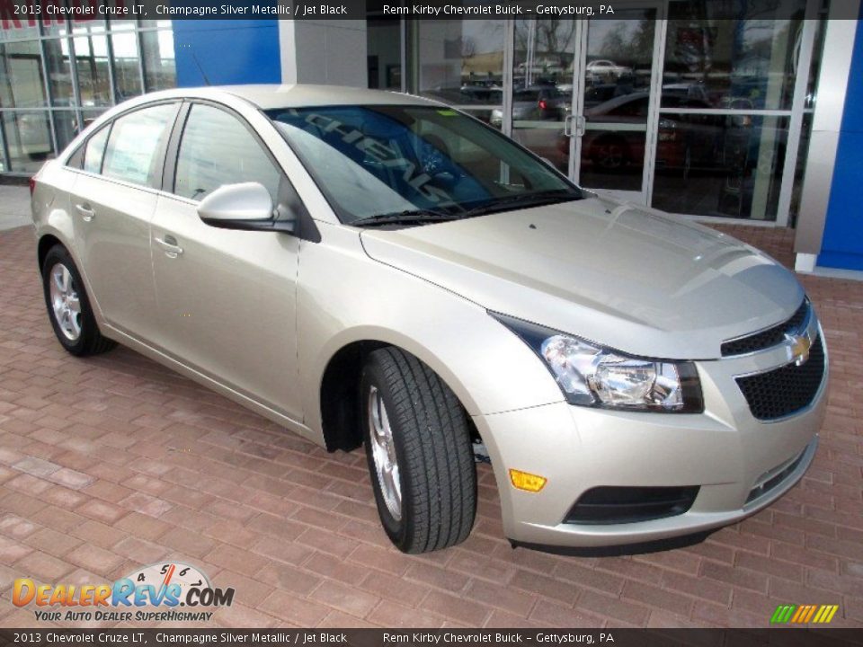 2013 Chevrolet Cruze LT Champagne Silver Metallic / Jet Black Photo #12