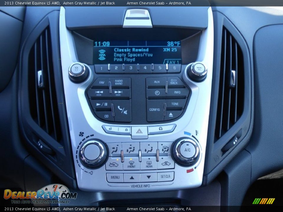 2013 Chevrolet Equinox LS AWD Ashen Gray Metallic / Jet Black Photo #12