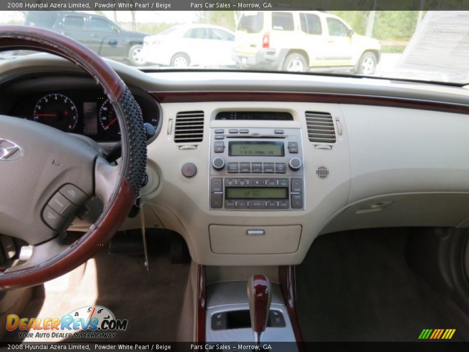 2008 Hyundai Azera Limited Powder White Pearl / Beige Photo #10