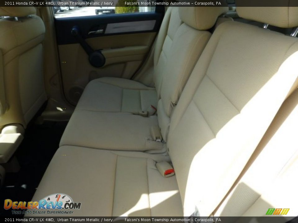 2011 Honda CR-V LX 4WD Urban Titanium Metallic / Ivory Photo #16