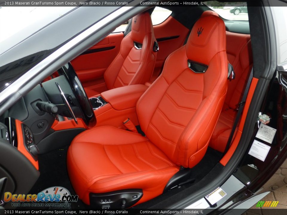 Front Seat of 2013 Maserati GranTurismo Sport Coupe Photo #22