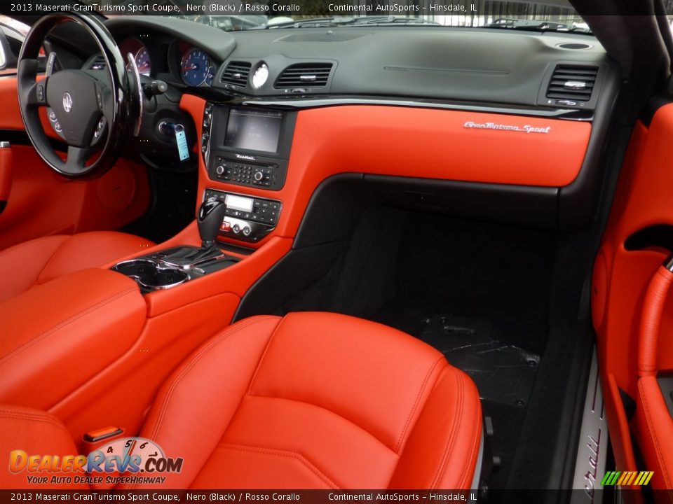 Dashboard of 2013 Maserati GranTurismo Sport Coupe Photo #23