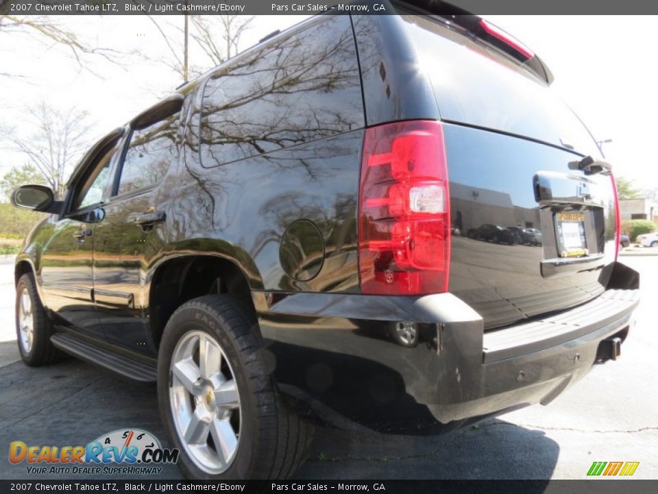 2007 Chevrolet Tahoe LTZ Black / Light Cashmere/Ebony Photo #2