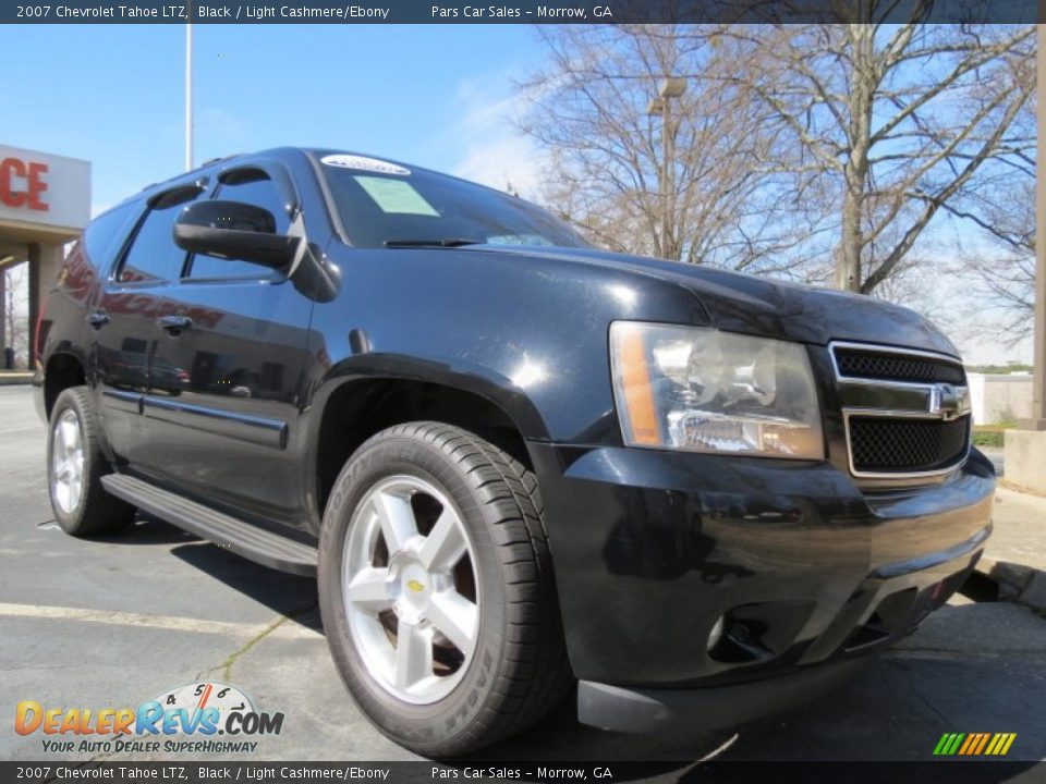 2007 Chevrolet Tahoe LTZ Black / Light Cashmere/Ebony Photo #4