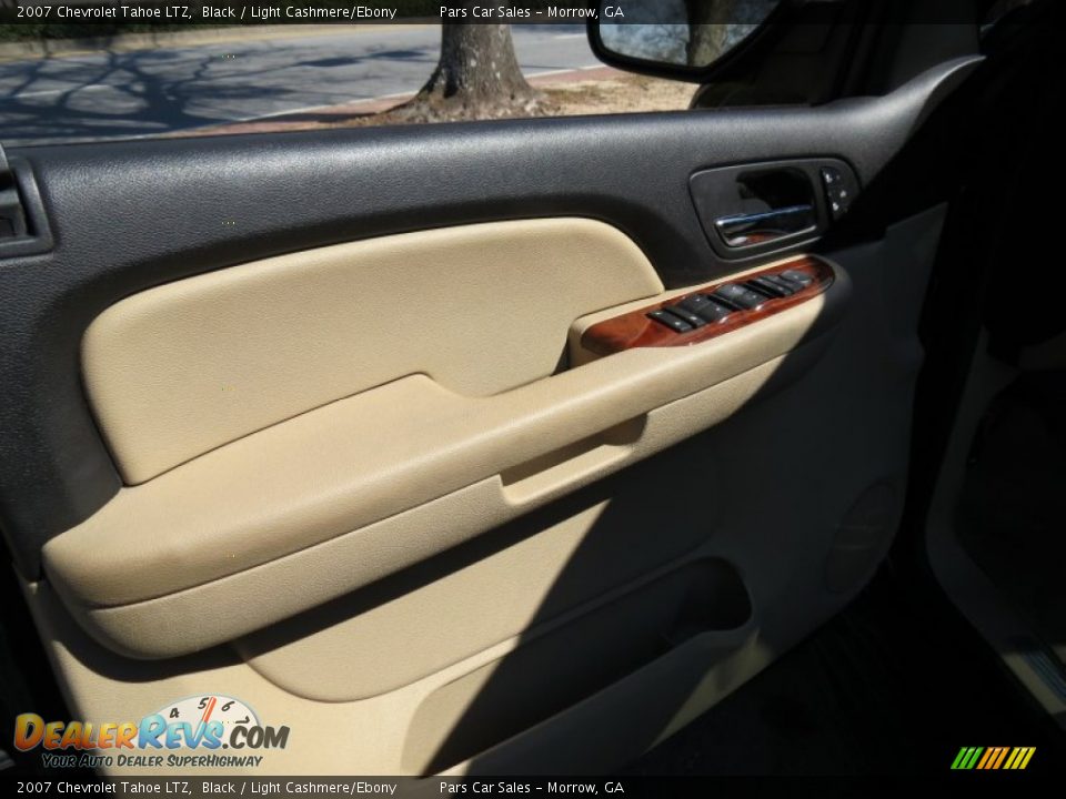 2007 Chevrolet Tahoe LTZ Black / Light Cashmere/Ebony Photo #9
