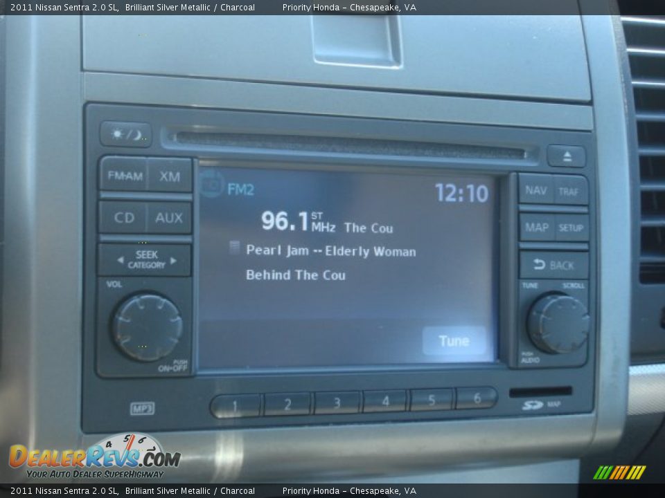 2011 Nissan Sentra 2.0 SL Brilliant Silver Metallic / Charcoal Photo #19