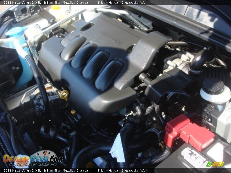 2011 Nissan Sentra 2.0 SL Brilliant Silver Metallic / Charcoal Photo #29