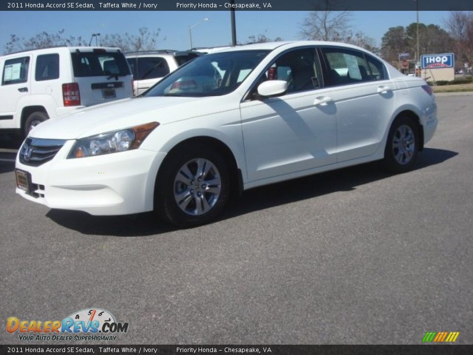 2011 Honda Accord SE Sedan Taffeta White / Ivory Photo #2