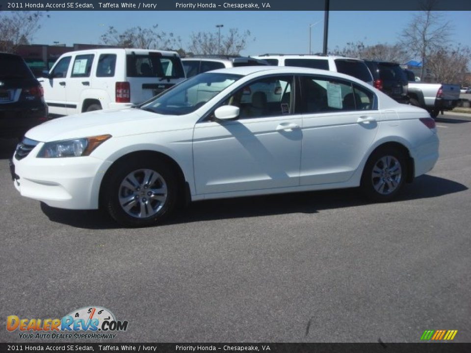 2011 Honda Accord SE Sedan Taffeta White / Ivory Photo #3
