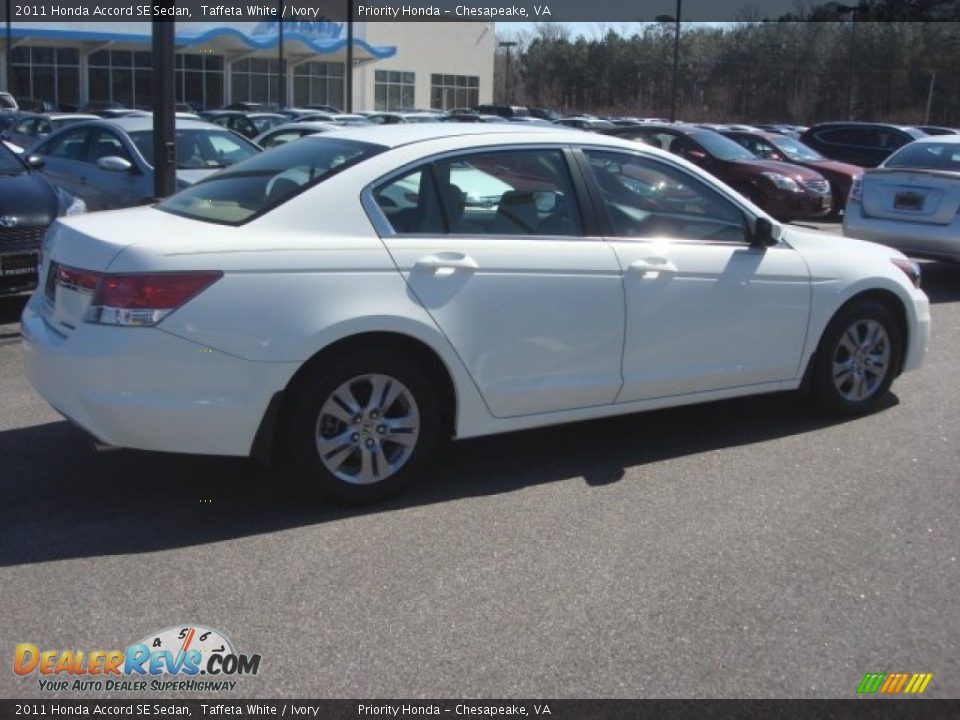 2011 Honda Accord SE Sedan Taffeta White / Ivory Photo #6