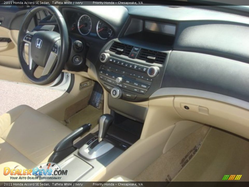 2011 Honda Accord SE Sedan Taffeta White / Ivory Photo #13