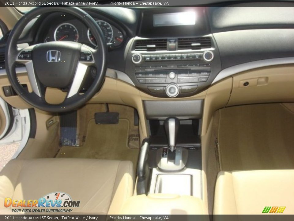 2011 Honda Accord SE Sedan Taffeta White / Ivory Photo #14