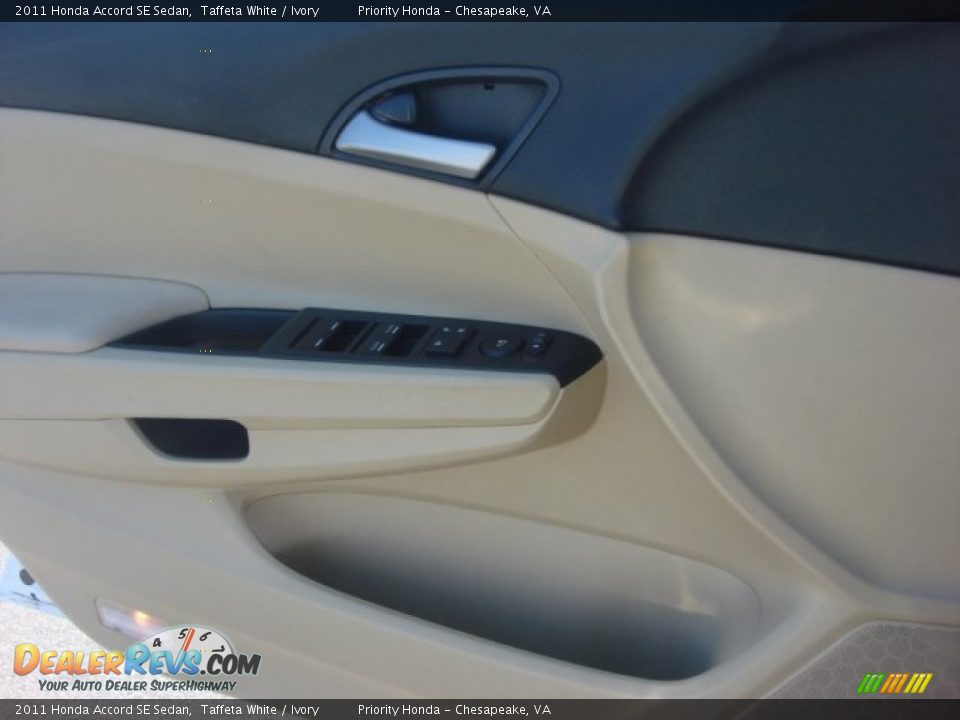 2011 Honda Accord SE Sedan Taffeta White / Ivory Photo #16