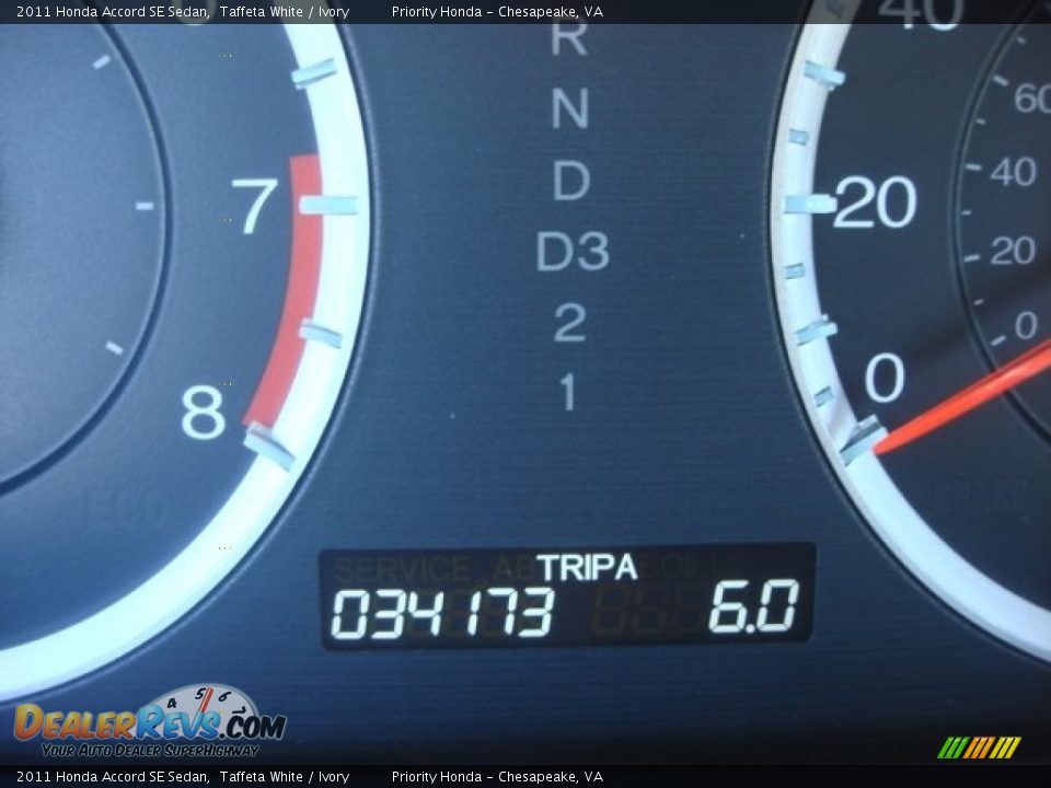 2011 Honda Accord SE Sedan Taffeta White / Ivory Photo #17