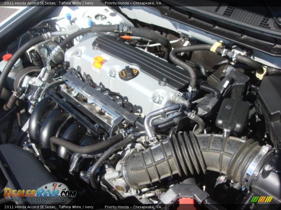 2011 Honda Accord SE Sedan Taffeta White / Ivory Photo #28