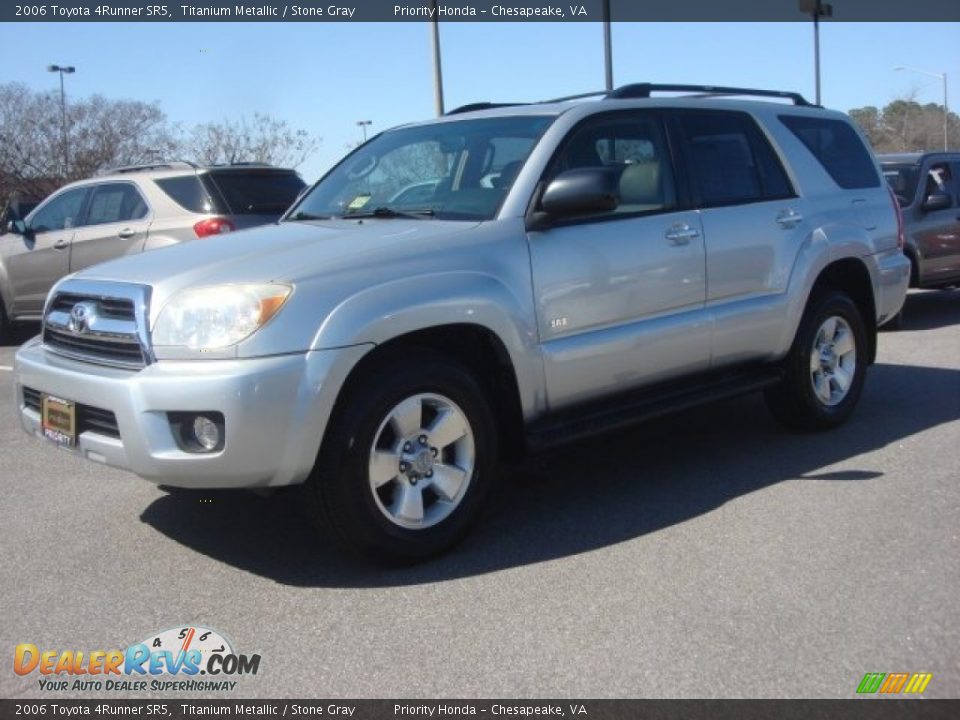 2006 Toyota 4Runner SR5 Titanium Metallic / Stone Gray Photo #2