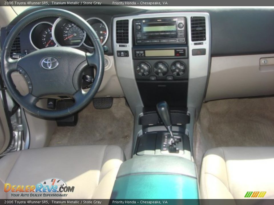 2006 Toyota 4Runner SR5 Titanium Metallic / Stone Gray Photo #13