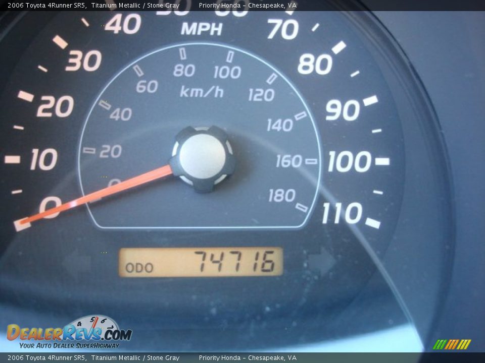 2006 Toyota 4Runner SR5 Titanium Metallic / Stone Gray Photo #18