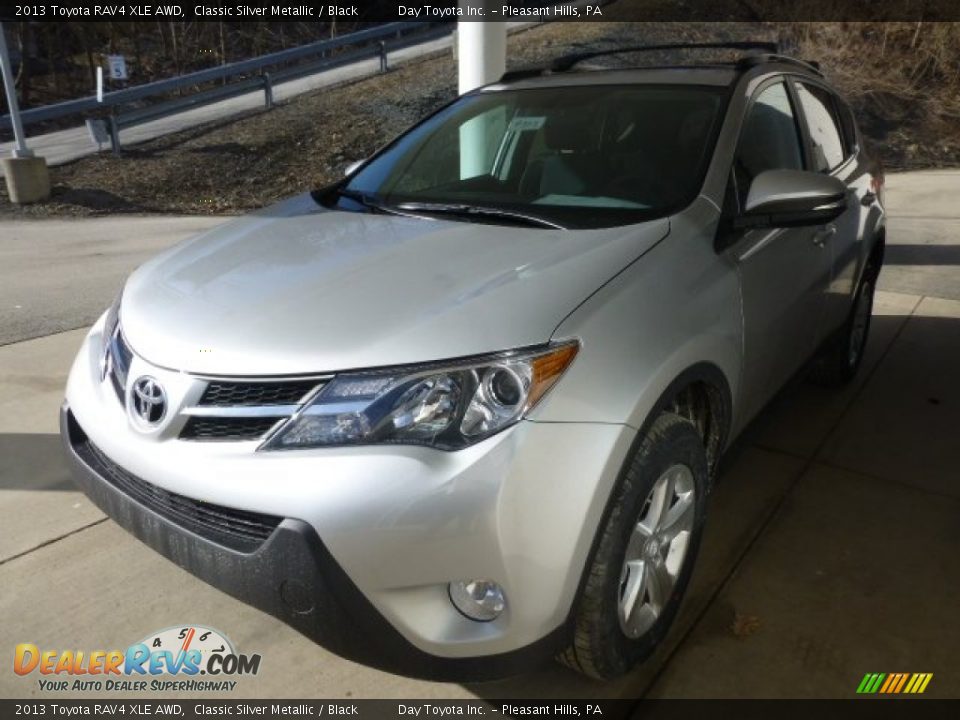 2013 Toyota RAV4 XLE AWD Classic Silver Metallic / Black Photo #5