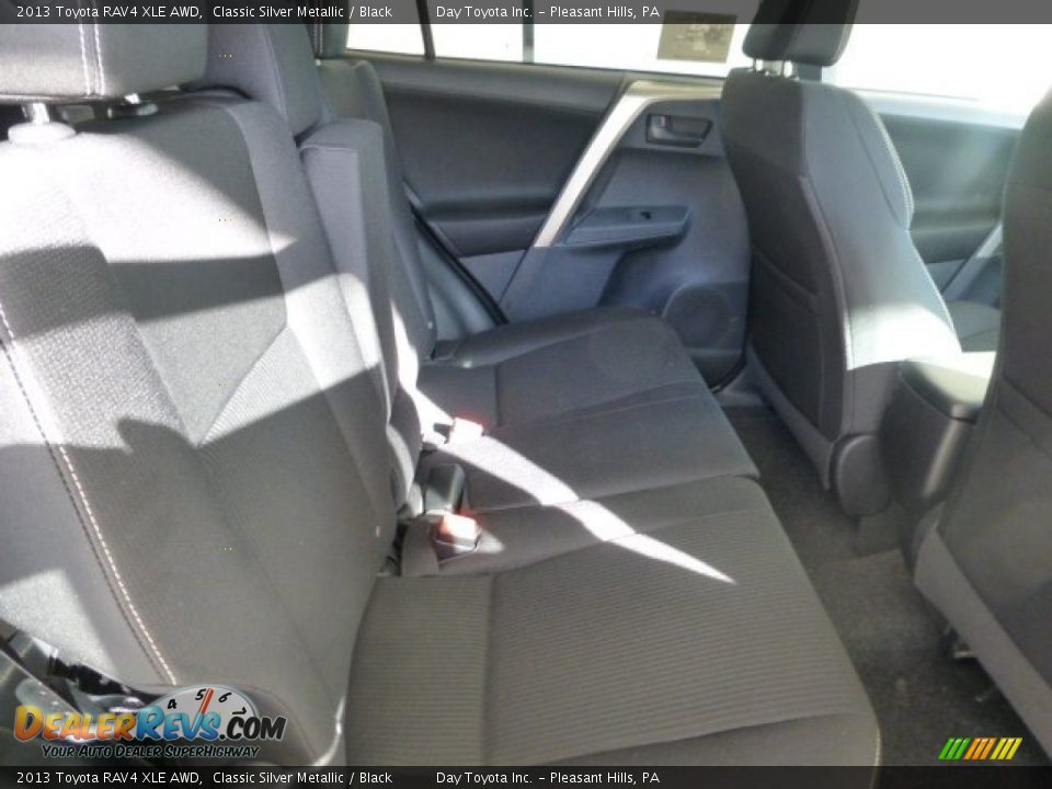 2013 Toyota RAV4 XLE AWD Classic Silver Metallic / Black Photo #12