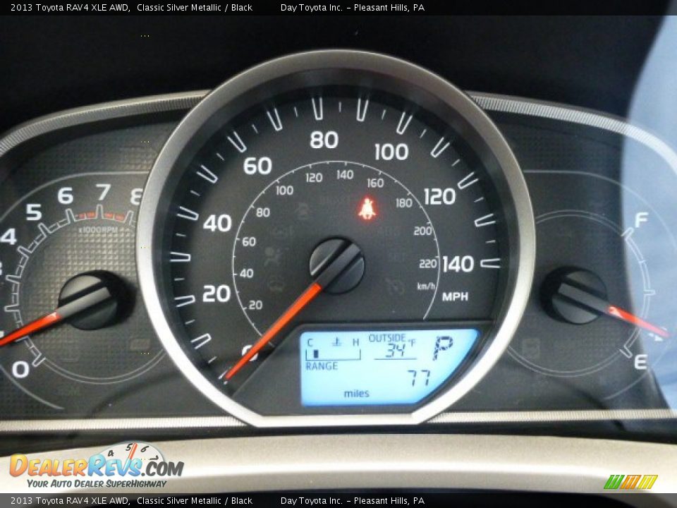2013 Toyota RAV4 XLE AWD Classic Silver Metallic / Black Photo #20
