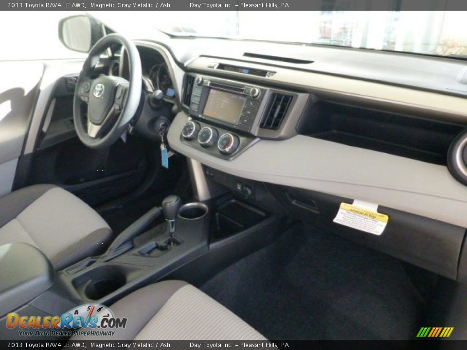 2013 Toyota RAV4 LE AWD Magnetic Gray Metallic / Ash Photo #10