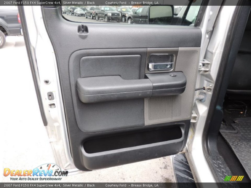 2007 Ford F150 FX4 SuperCrew 4x4 Silver Metallic / Black Photo #11