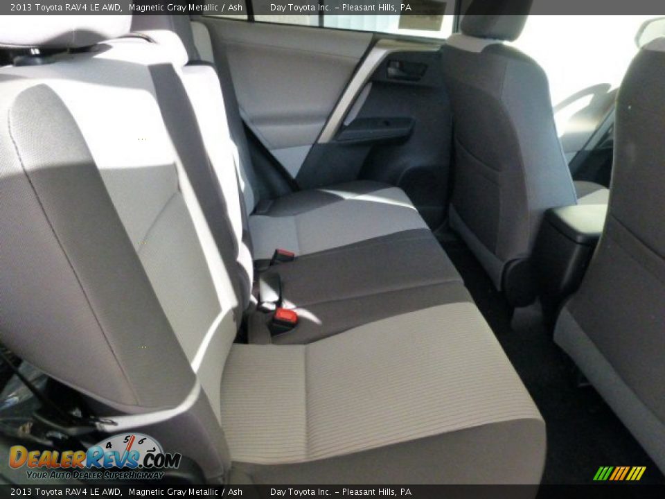 2013 Toyota RAV4 LE AWD Magnetic Gray Metallic / Ash Photo #12