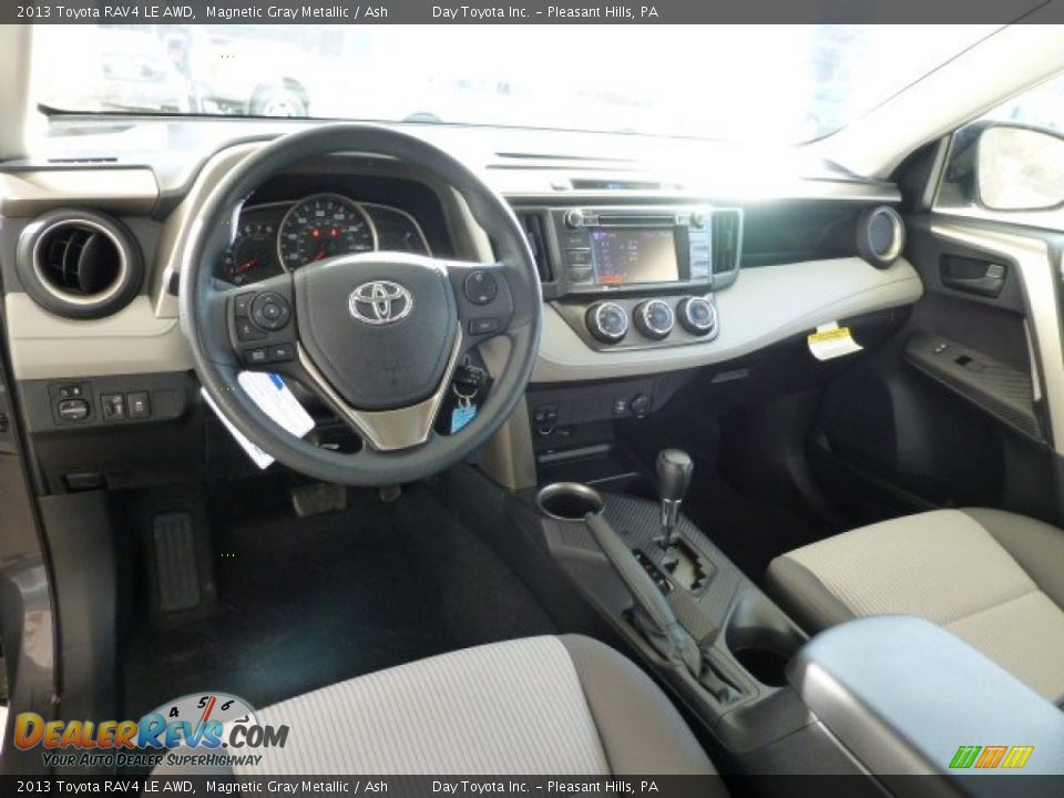 2013 Toyota RAV4 LE AWD Magnetic Gray Metallic / Ash Photo #15
