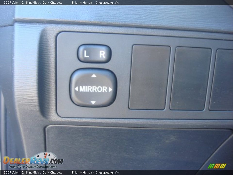 2007 Scion tC Flint Mica / Dark Charcoal Photo #23