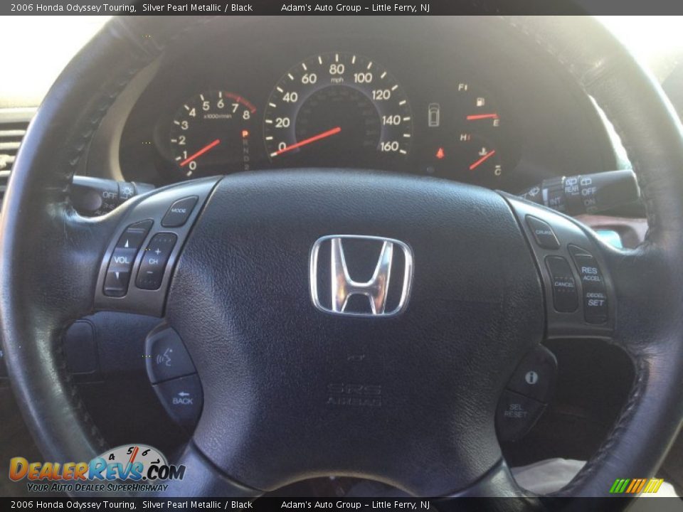 2006 Honda Odyssey Touring Silver Pearl Metallic / Black Photo #7