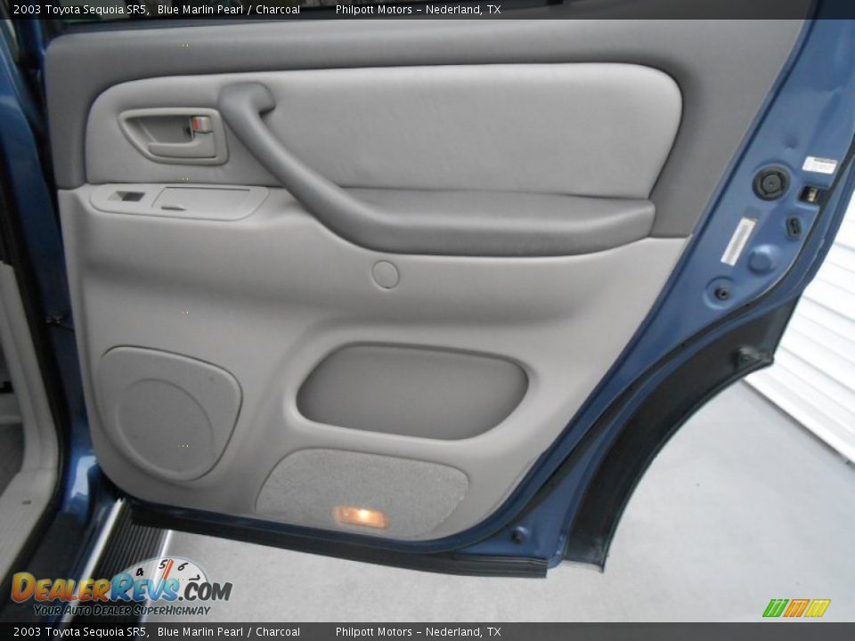 2003 Toyota Sequoia SR5 Blue Marlin Pearl / Charcoal Photo #29