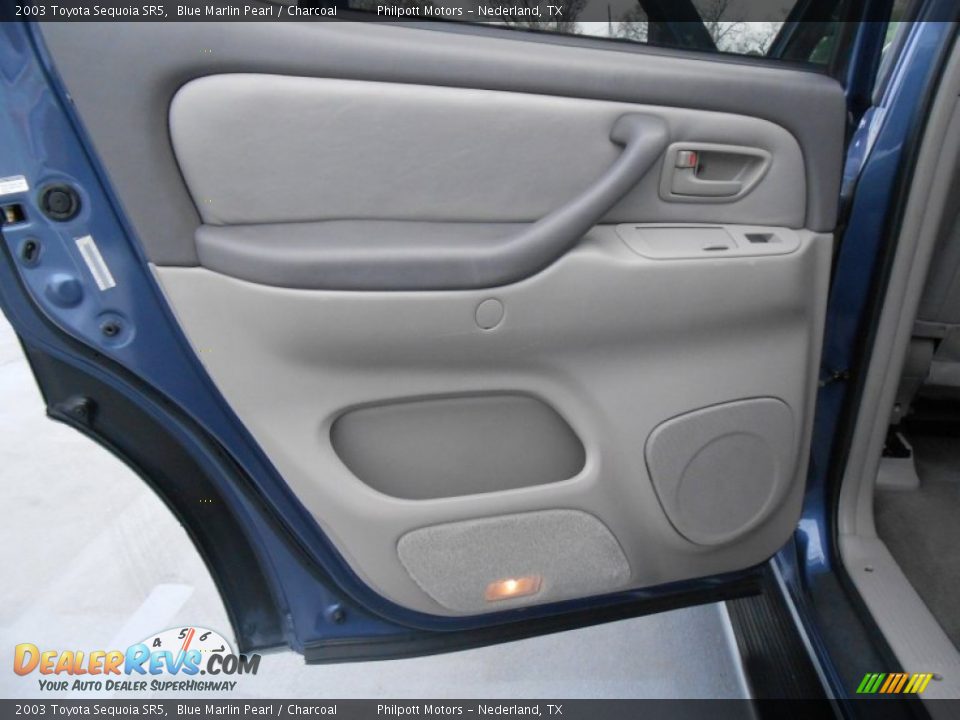2003 Toyota Sequoia SR5 Blue Marlin Pearl / Charcoal Photo #32