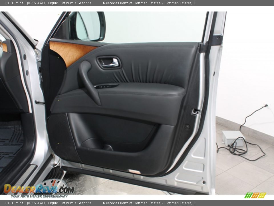 Door Panel of 2011 Infiniti QX 56 4WD Photo #13
