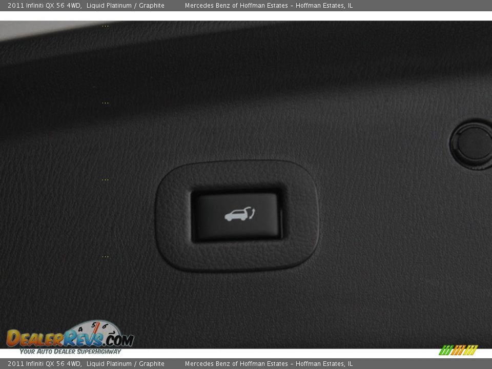 2011 Infiniti QX 56 4WD Liquid Platinum / Graphite Photo #24