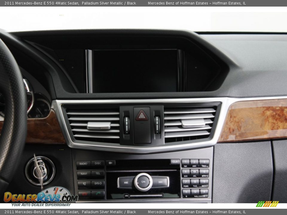 2011 Mercedes-Benz E 550 4Matic Sedan Palladium Silver Metallic / Black Photo #10
