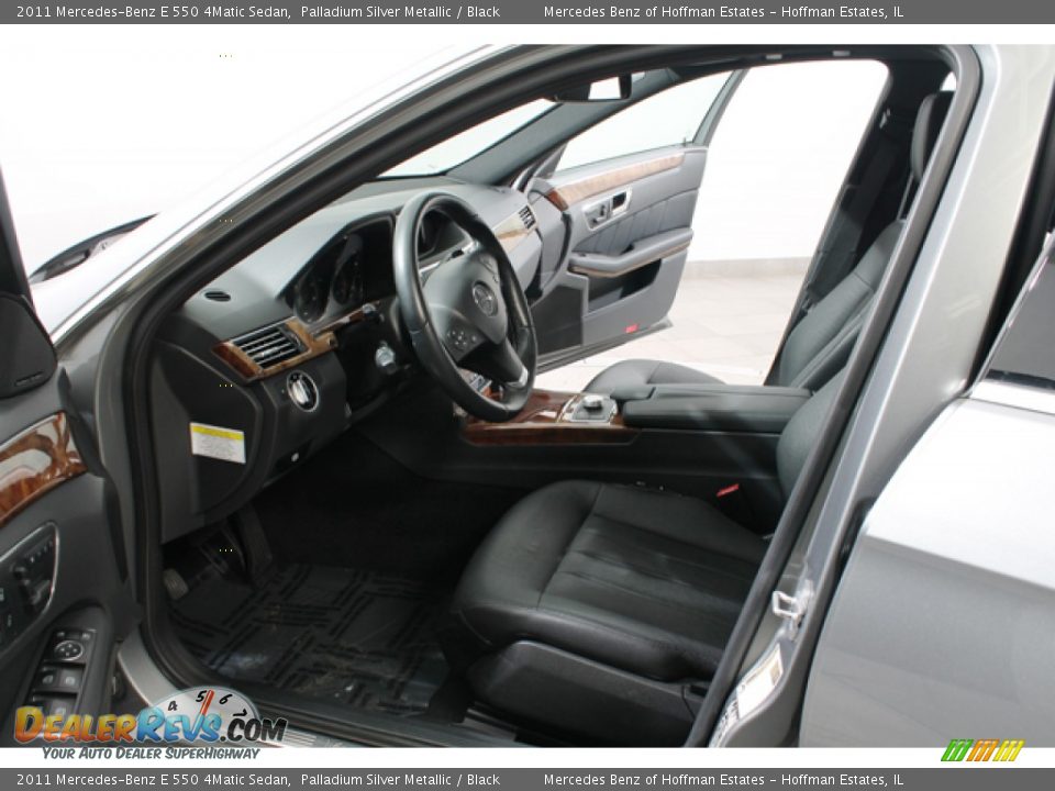 2011 Mercedes-Benz E 550 4Matic Sedan Palladium Silver Metallic / Black Photo #18