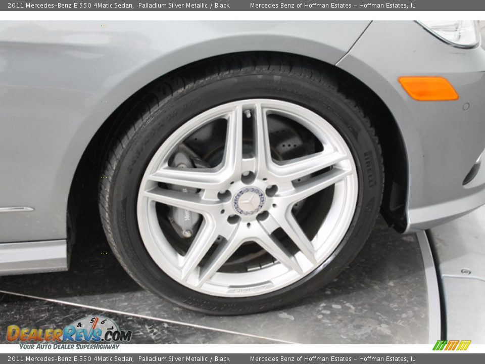 2011 Mercedes-Benz E 550 4Matic Sedan Palladium Silver Metallic / Black Photo #28