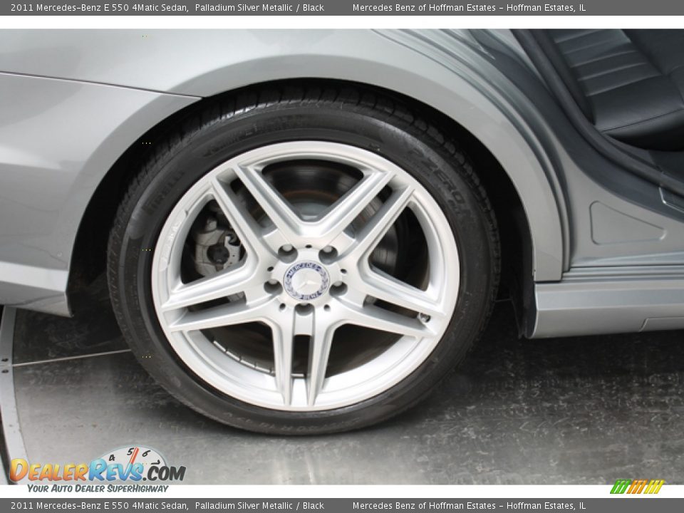 2011 Mercedes-Benz E 550 4Matic Sedan Palladium Silver Metallic / Black Photo #29