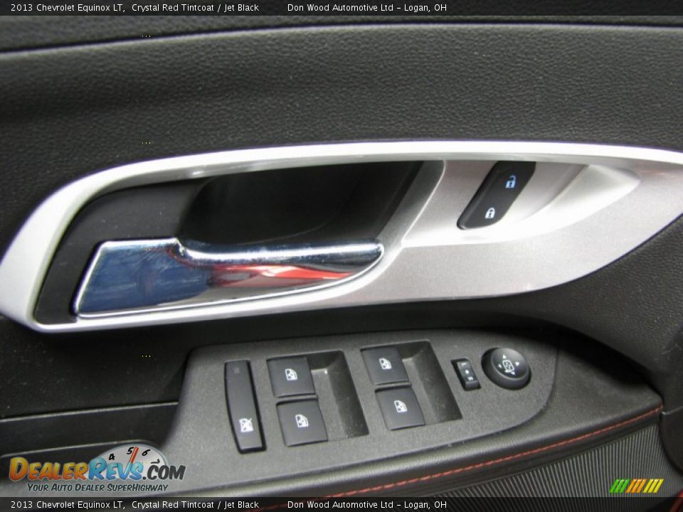 Controls of 2013 Chevrolet Equinox LT Photo #10